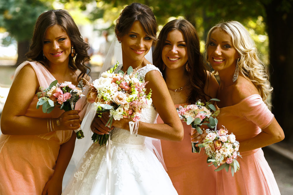 wedding-cliches-fake-tan-1-5291821